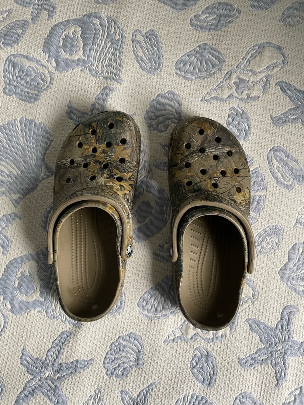 Men’s size 12 camo crocs